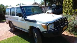 toyota land cruiser