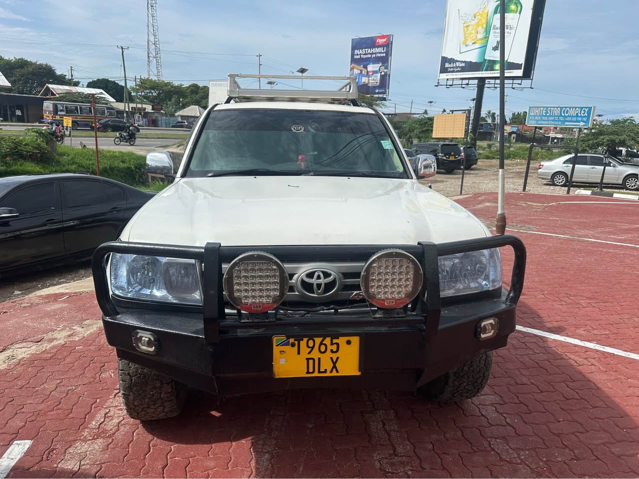 A picture of LANDCRUZER FOR SALE