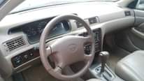 A picture of Clean 2001 Toyota Camry XLE drop light Leather inte torior