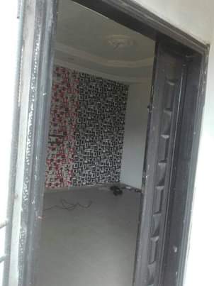 A picture of Room and parlour self contained pop standard Ogheghe sapele road
