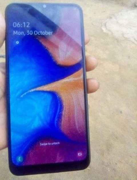 A picture of Samsung A20