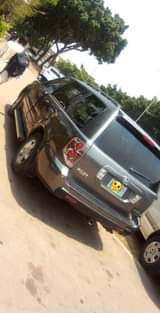 A picture of Extremely super sharp Honda Pilot 05 Model with Untempered Engine