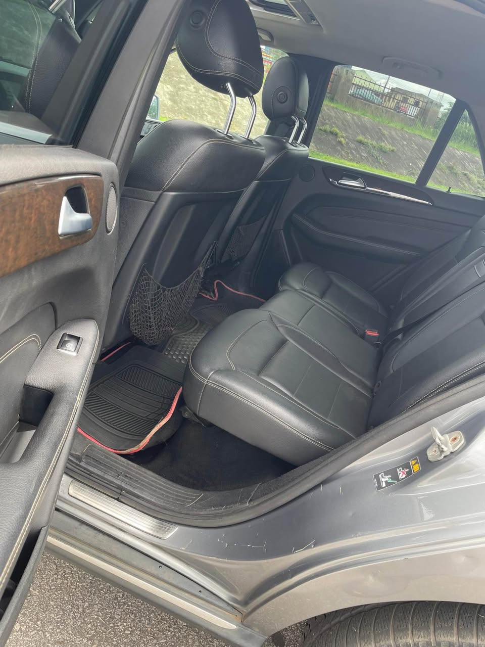 A picture of Mercedes Benz Ml 350 2014