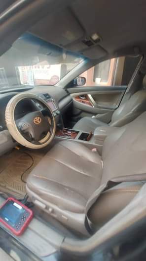 A picture of Toyota Camry 09 used everything working parfect 2 6m location