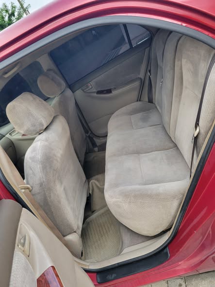 A picture of 2004 Toyota corolla
