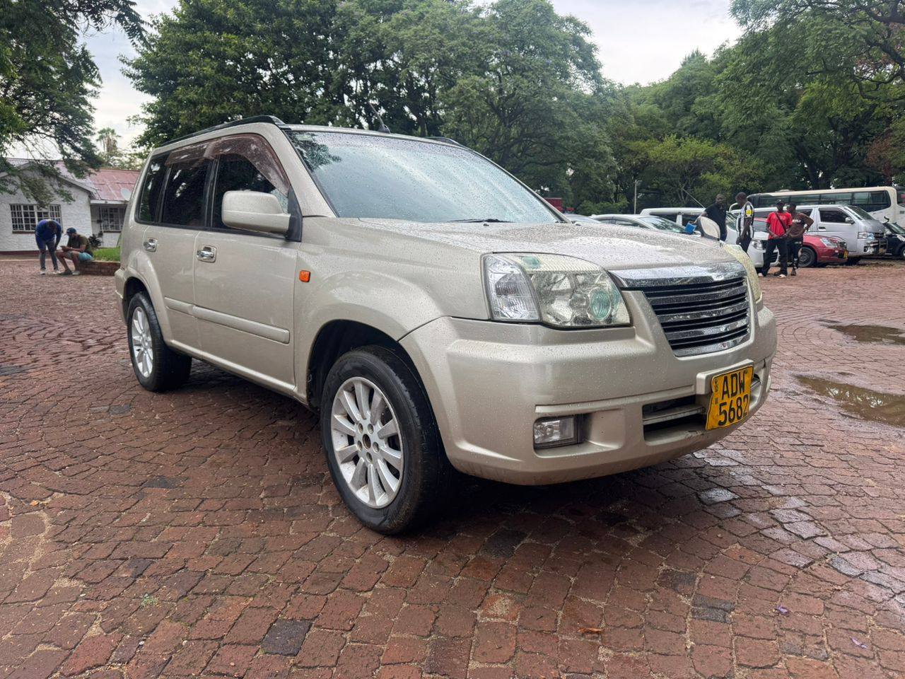 classifieds/cars nissan