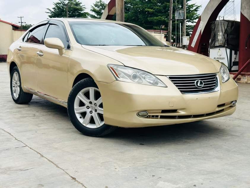 A picture of Lexus ES350 2008 model