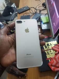 A picture of Iphone 7 plus