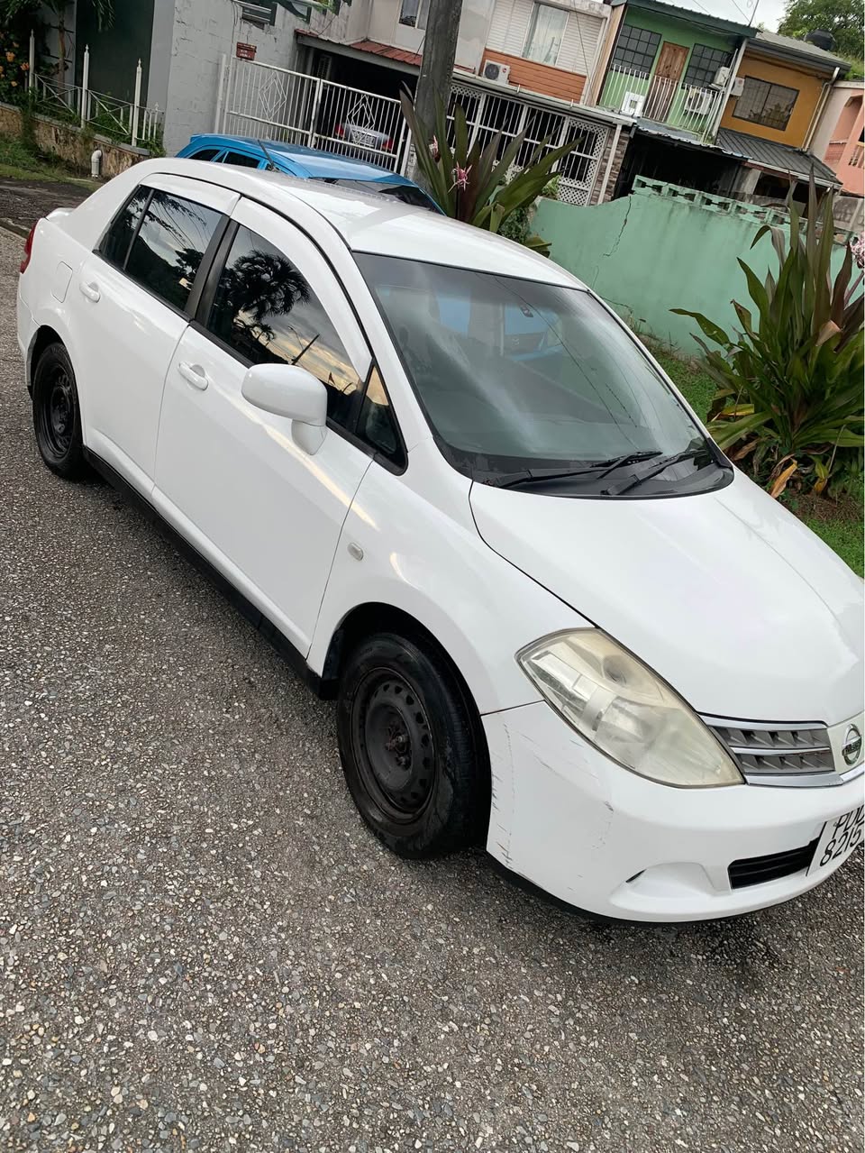 used nissan tiida