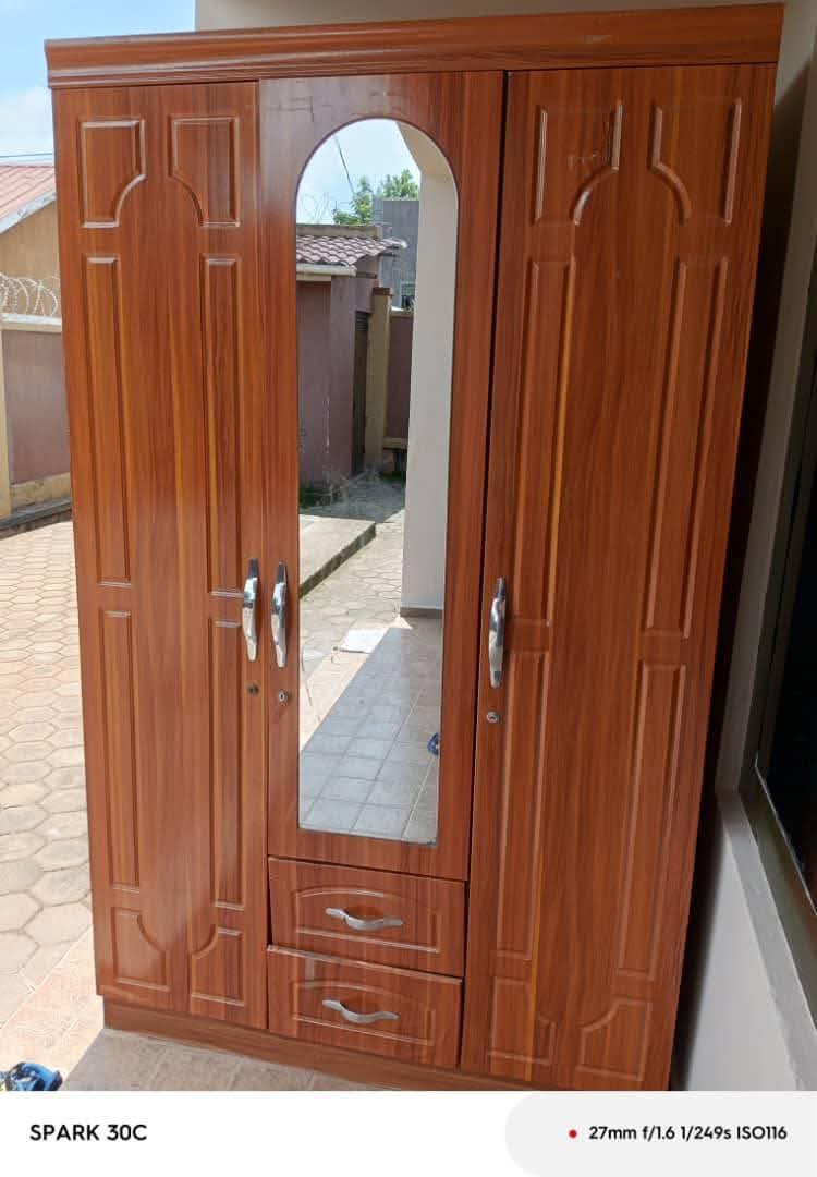 A picture of Household items on quick sale