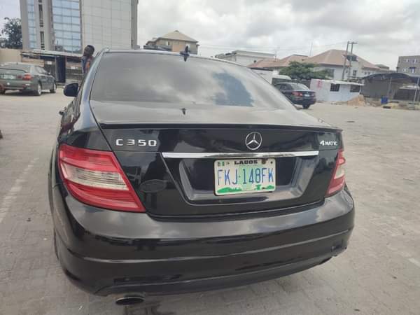 A picture of Dealers wake up oooo Na VI update dey this morning