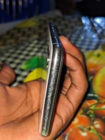 A picture of Iphone x