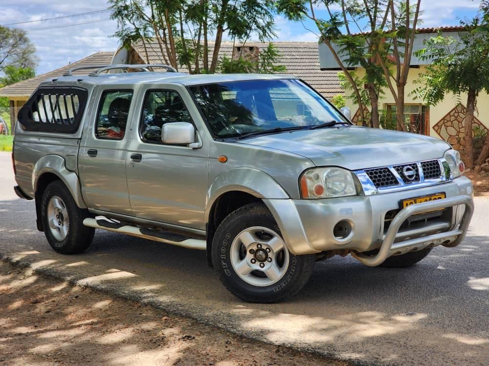 used nissan hardbody