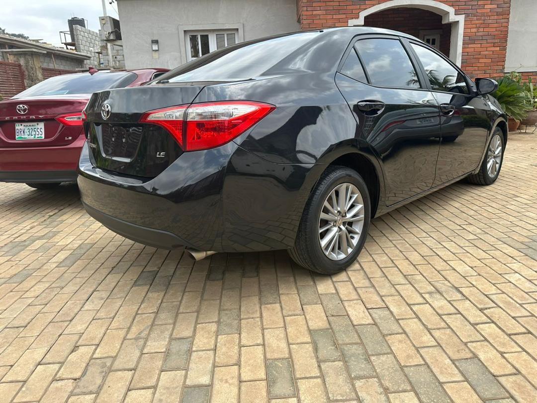 A picture of 2014 Toyota corolla 2014