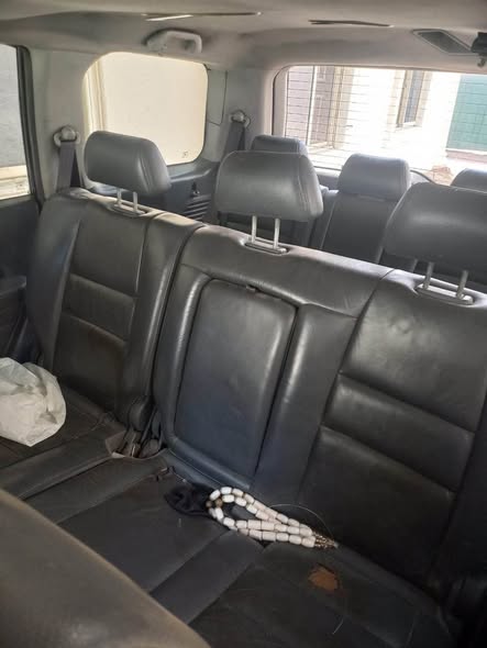 A picture of Honda pilot 06 07 for sell