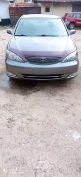 A picture of 2004 Toyota Camry 2004 2004