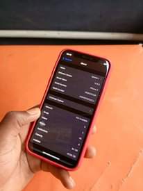 A picture of iPhone X 64GB clean peace