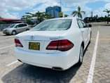 A picture of Toyota Crown Royal Saloon