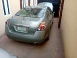 A picture of CLEAN NIGERIA USED NISSAN ALTIMA 2006 MODEL THUMB START ENGINE