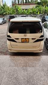 A picture of TOYOTA ALPHARD VELLFIRE 2010 MODEL RECENTLY REG NO DZN