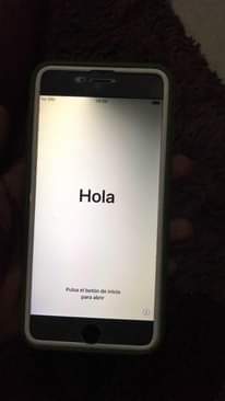 A picture of SAMSUNG S20 na IPHONE 6S PLUS