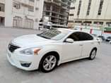 A picture of Call me 971581337303 Nissan Altima USA full option Model 2013