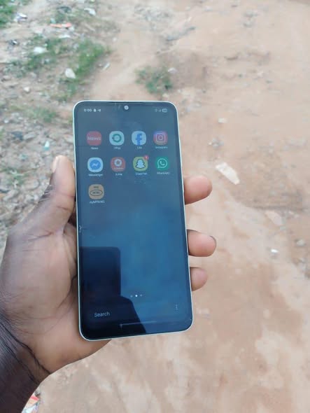 A picture of Samsung ao5