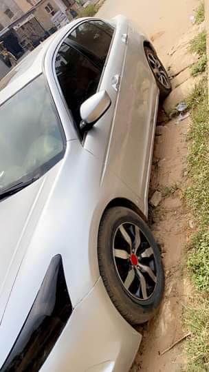 A picture of Clean 011 Honda Accord