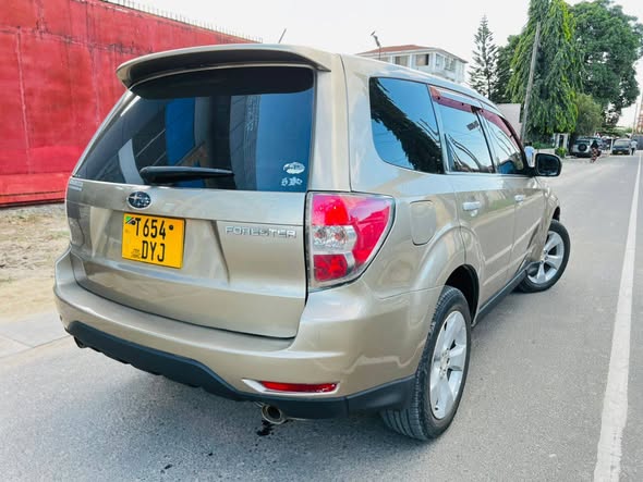 A picture of SUBARU FORESTER