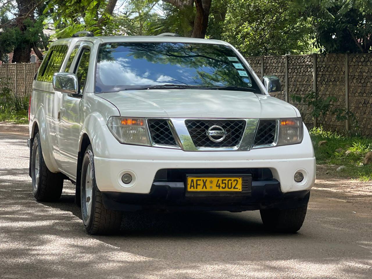 used nissan navara