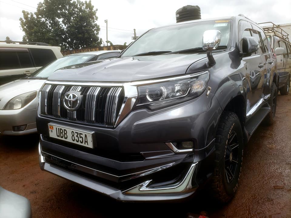 A picture of Landcruiser prado TX diesel 2015 for sale
