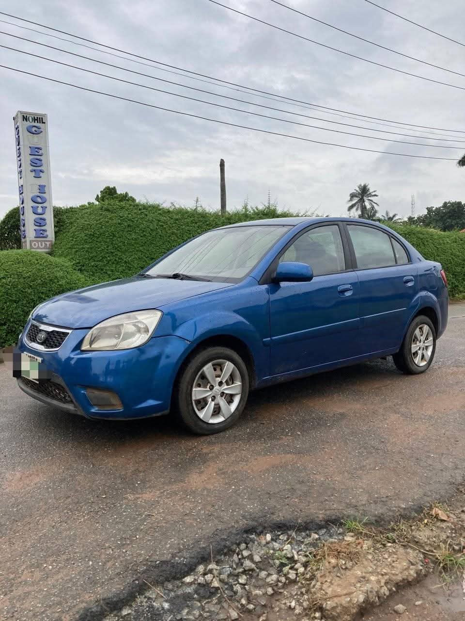 A picture of 2009 Kia rio