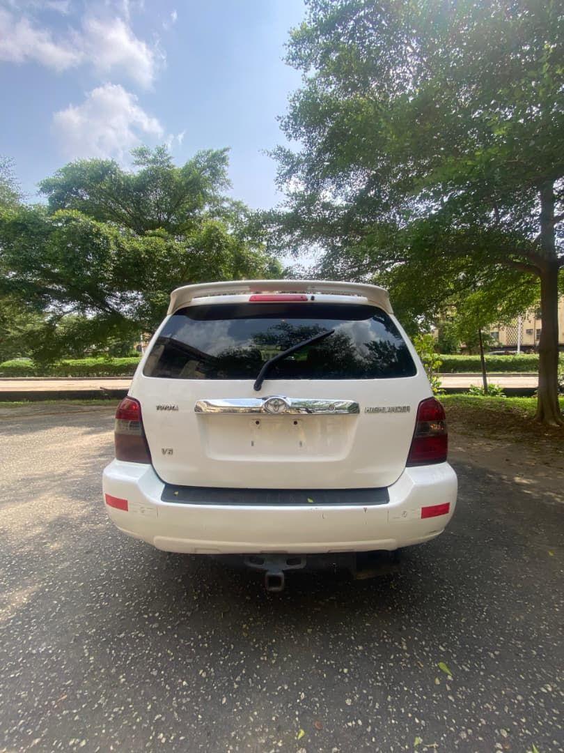 A picture of Toyota Highlander
