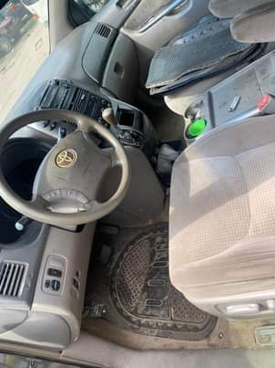 A picture of 2006 Toyota Sienna