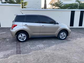 A picture of TOYOTA IST INAUZWA