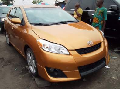 A picture of Extremely Clear Toyota matrix 2010 model Price 3 7m Call