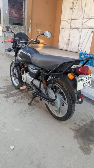 A picture of Boxer 125cc 1350000