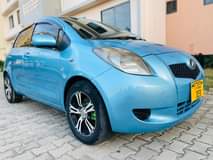 A picture of Toyota vitz new