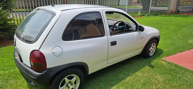bakkies A.