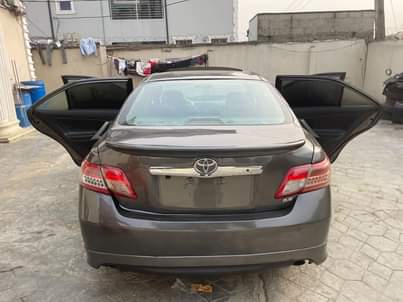 A picture of Toyota Camry sport 2008 model