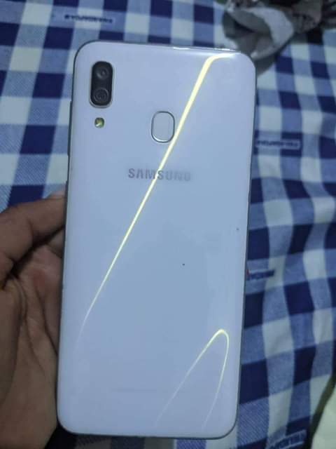 samsung a30s