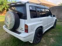 A picture of Suzuki Escudo