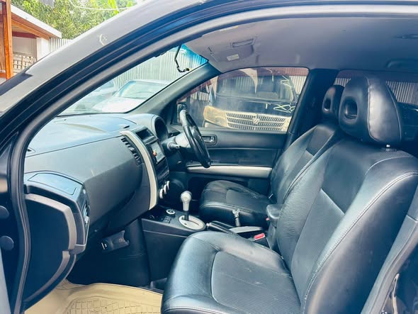 A picture of Nissan xtrail for sale