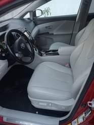 A picture of Tokumbo Toyota Venza 2010 full option thumbstart with double panoramic