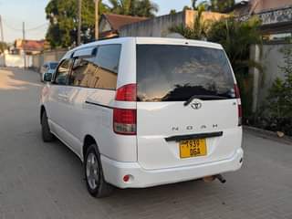 A picture of NOAH 0620356906