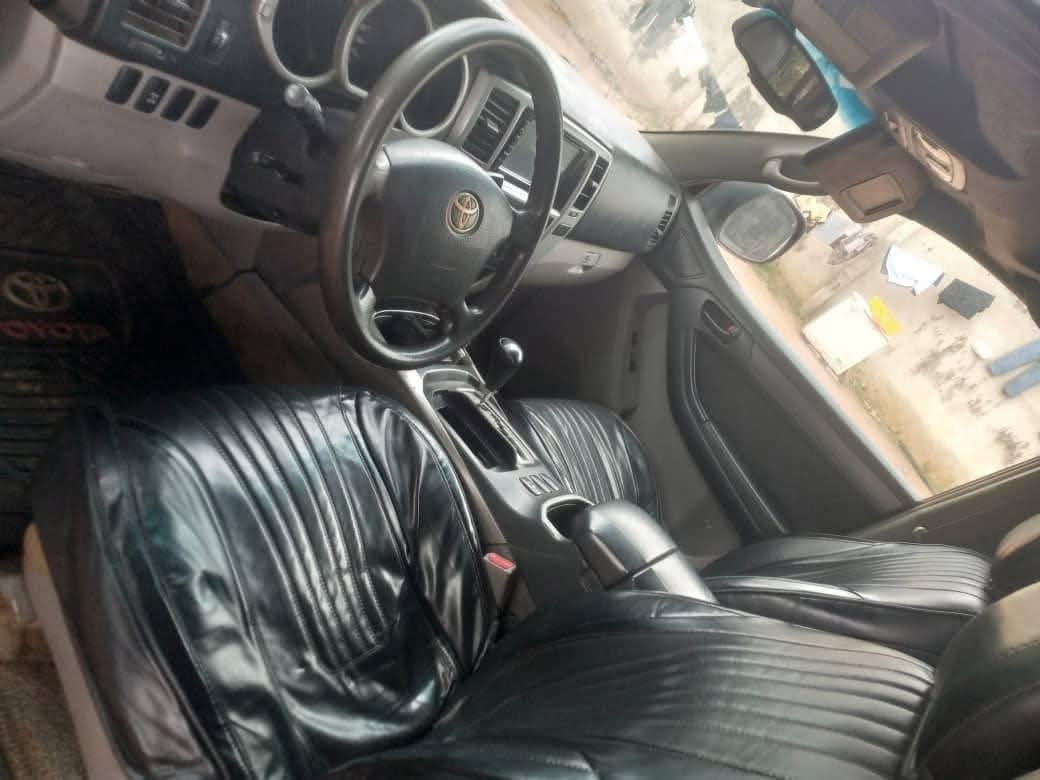 A picture of 2008 Toyota 4runner
