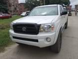 A picture of 2007 Toyota Tacoma tokumbo with reverse camera Price 8m Location