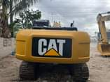 A picture of CATEPILLAR ESCAVATOR