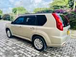 A picture of Nissan X trail