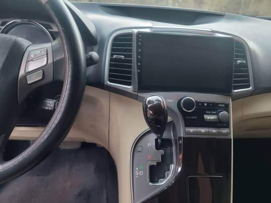 A picture of Toyota Venza 2013 5months used